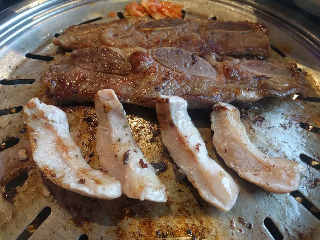 Mr BBQ | restaurant | 305 N State College Blvd, Fullerton, CA 92831, USA | 7144410000 OR +1 714-441-0000