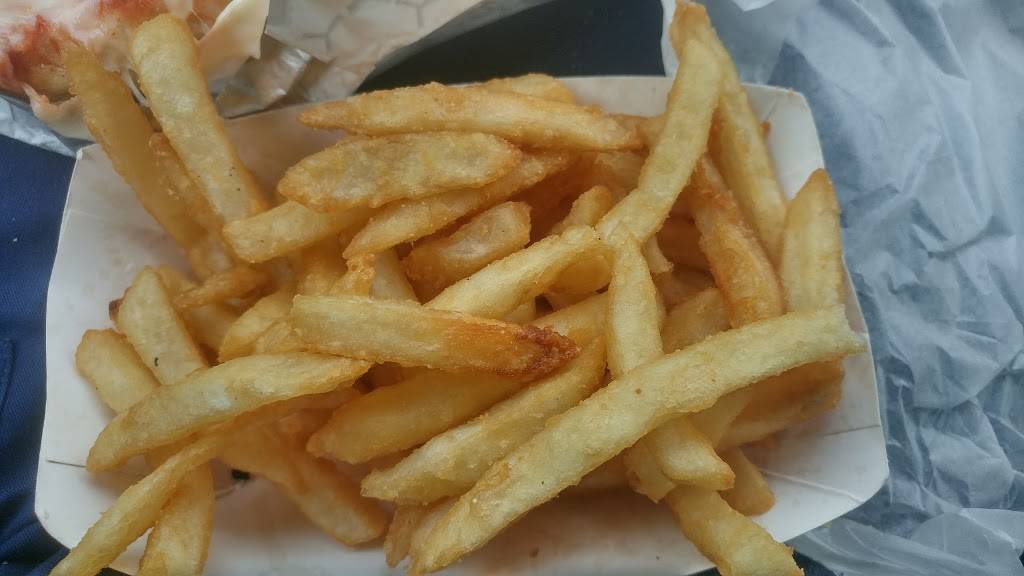 Sergios Pizza Restaurant | restaurant | 985 E Main St, Stamford, CT 06902, USA | 2039674200 OR +1 203-967-4200