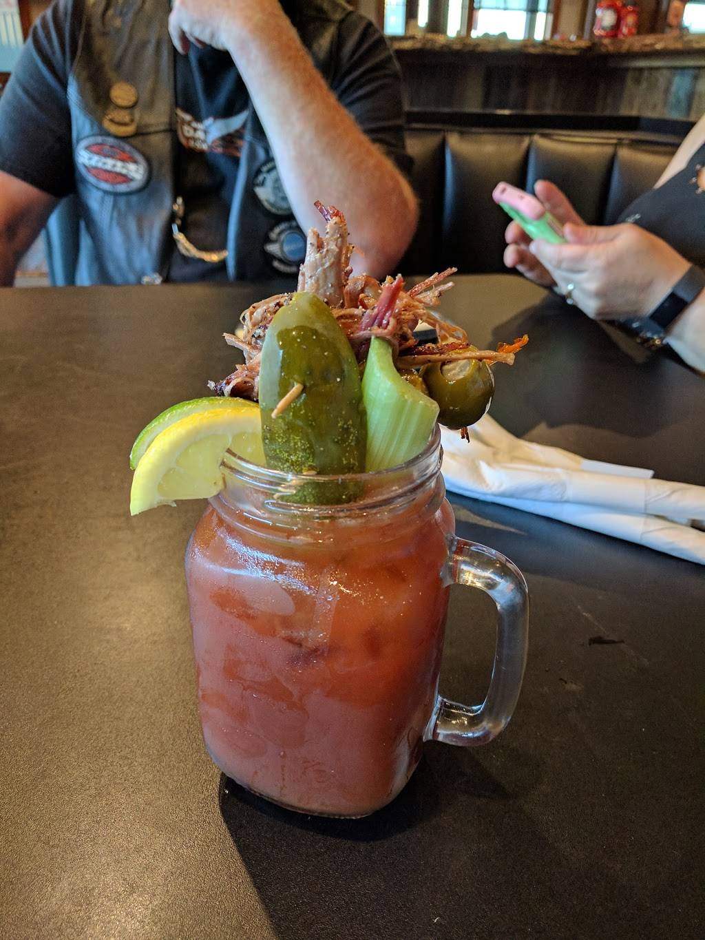 The Dew Drop Inn | restaurant | 710 US-61, Bloomsdale, MO 63627, USA | 5734839992 OR +1 573-483-9992