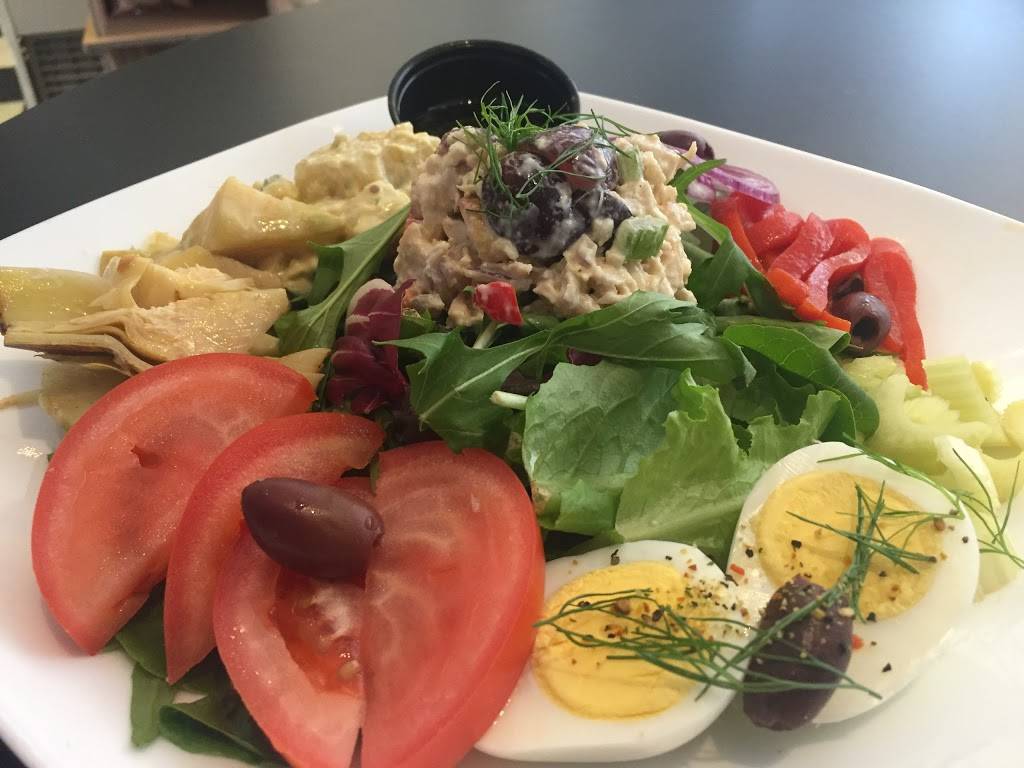 ChiTown Sandwich Club | cafe | 2921 N Clark St, Chicago, IL 60657, USA | 7736973271 OR +1 773-697-3271