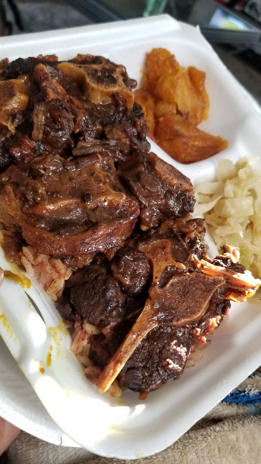 The Jamaican Pot | meal takeaway | 14615 Eight Mile Rd, Detroit, MI 48235, USA | 3136596033 OR +1 313-659-6033