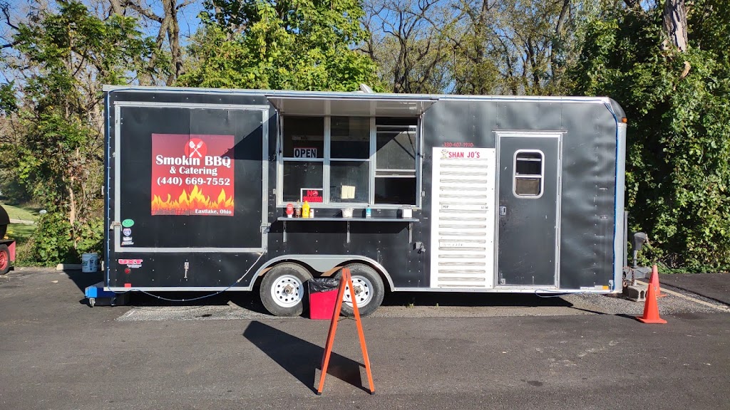 Smokin BBQ & Catering | restaurant | Lakeshore Blvd &, Erie Rd, Eastlake, OH 44095, USA | 4406697552 OR +1 440-669-7552