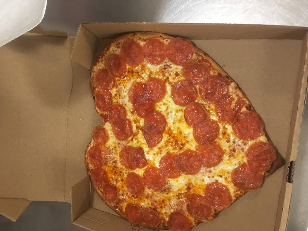 Papa Johns Pizza | restaurant | 3591 Maitland Dr, Raleigh, NC 27610, USA | 9192500101 OR +1 919-250-0101