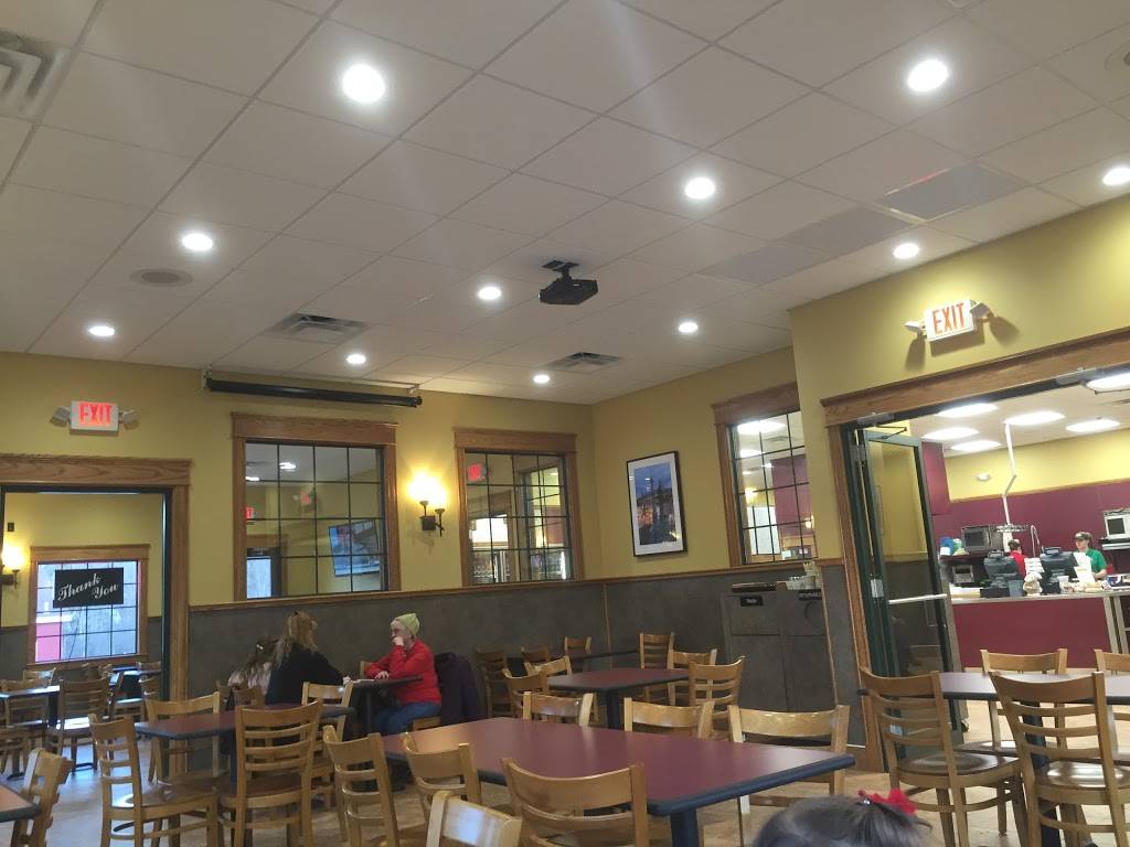 Sams Italian Foods | restaurant | 14 Millett Dr, Auburn, ME 04210, USA | 2077831111 OR +1 207-783-1111