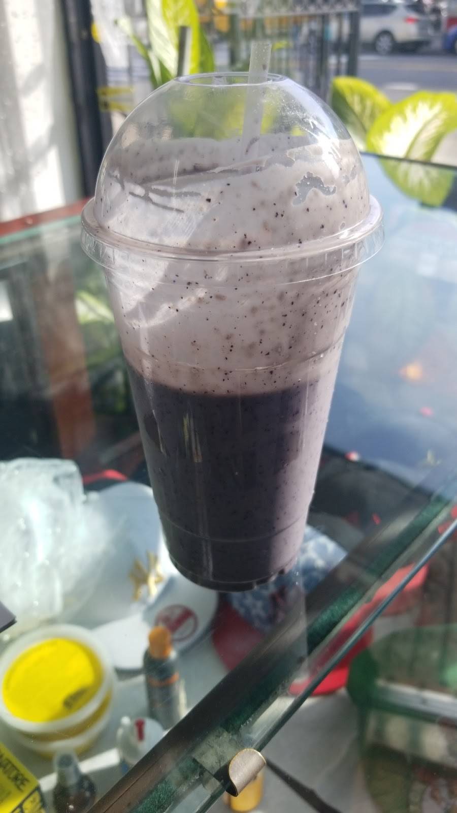 Living Well Garden Juice Bar | restaurant | 1534 St Johns Pl, Brooklyn, NY 11213, USA | 7184840860 OR +1 718-484-0860