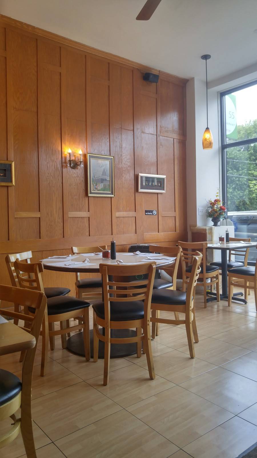 Thai 55 Restaurant | restaurant | 1607 E 55th St, Chicago, IL 60615, USA | 7733637119 OR +1 773-363-7119