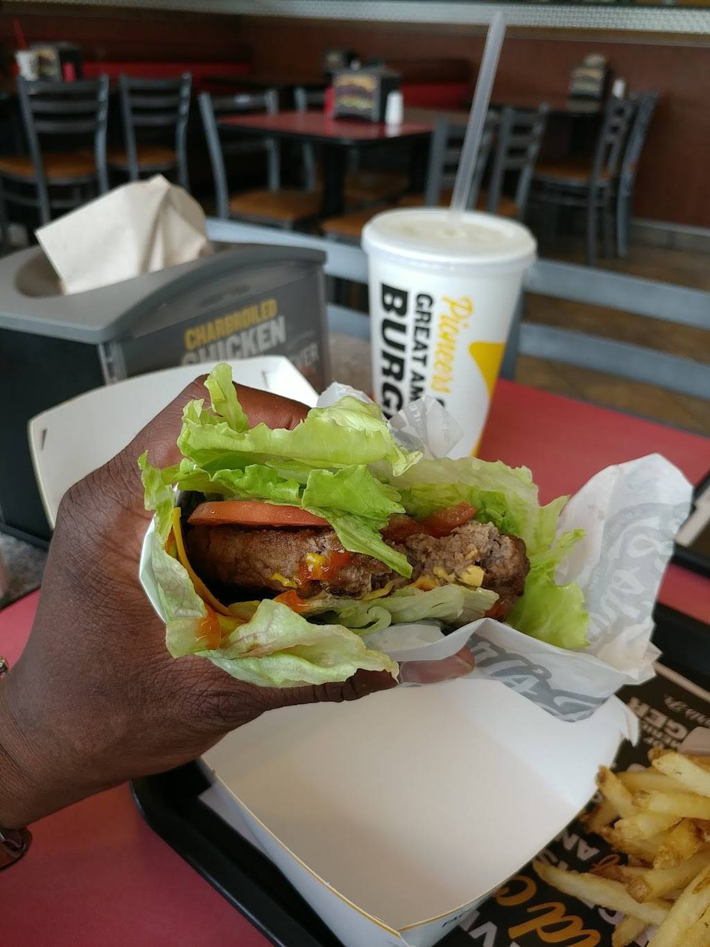 Carls Jr. | restaurant | 3930 Eastex Fwy, Beaumont, TX 77703, USA | 4093471071 OR +1 409-347-1071