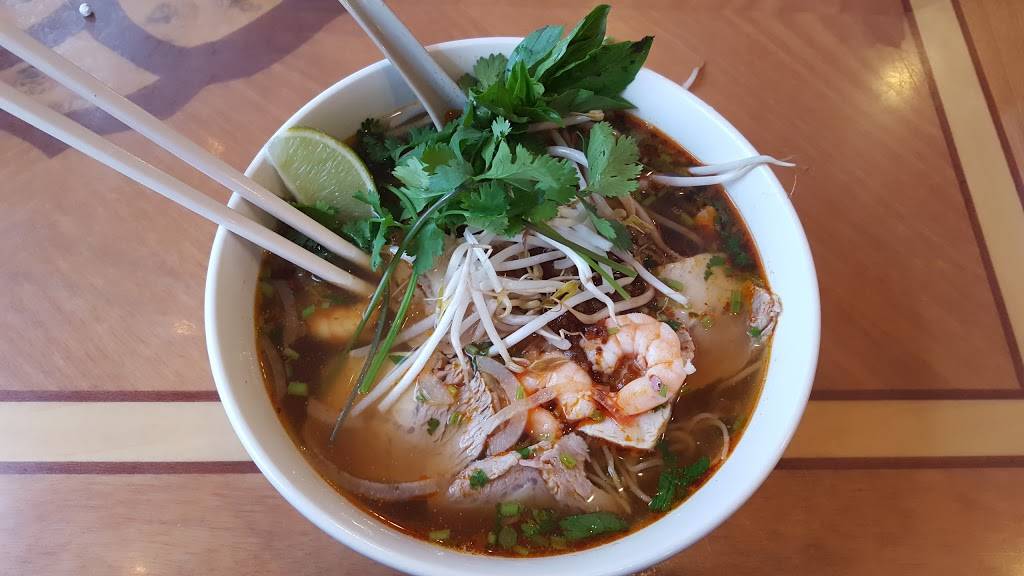 Pho Mi Vietnamese Restaurant | restaurant | 8990 Kingsridge Dr, Dayton, OH 45458, USA | 9374337388 OR +1 937-433-7388