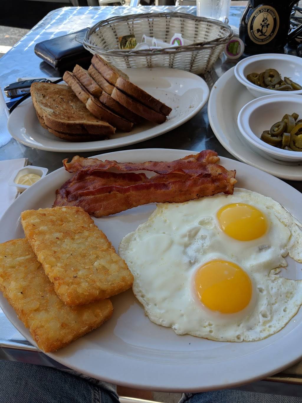 Red Fox Diner | cafe | 2041 NE 36th St, Lighthouse Point, FL 33064, USA | 9547837714 OR +1 954-783-7714