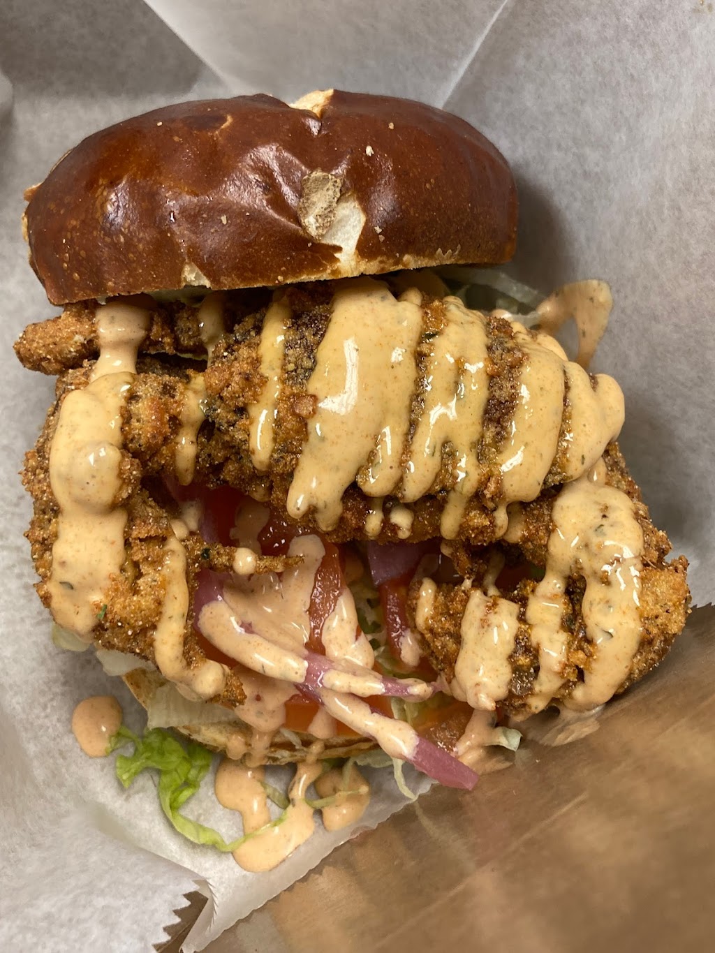 The Crooked Boot | restaurant | 2012 Campus Dr, St Charles, MO 63301, USA | 6367573305 OR +1 636-757-3305