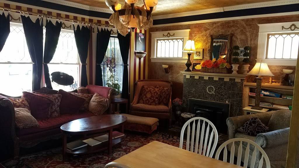 The Queen Bean Coffee House | bakery | 1126 14th St, Modesto, CA 95354, USA | 2095218000 OR +1 209-521-8000