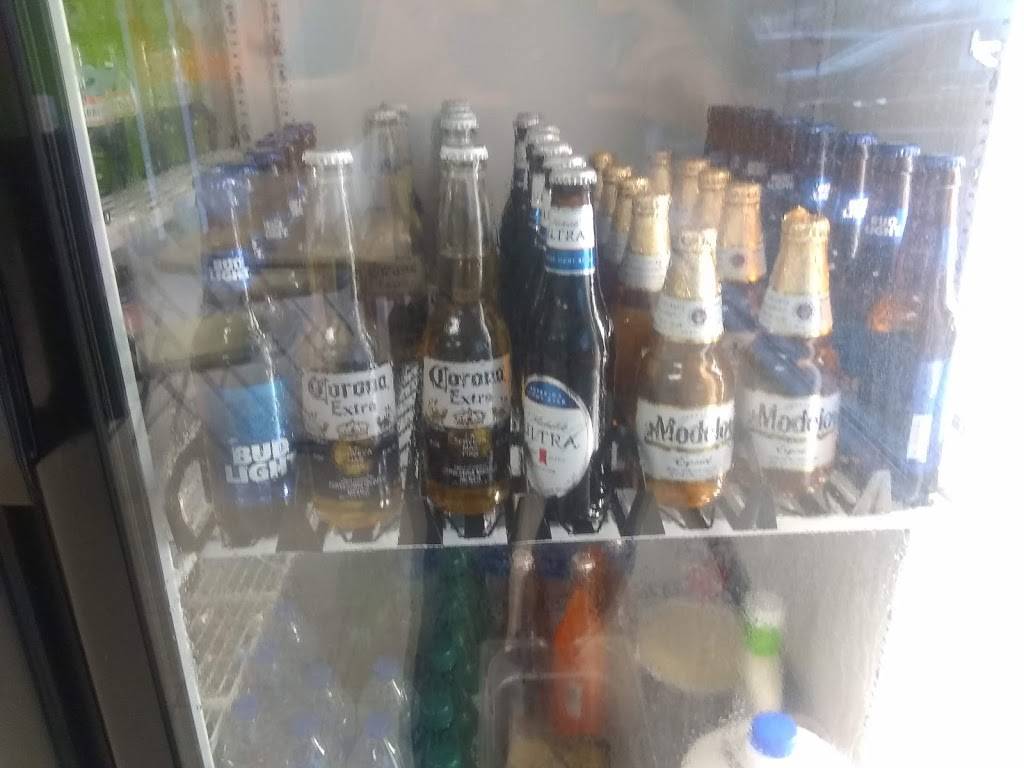 La Isla del Sabor | restaurant | 16200 San Carlos Blvd Ste 140, Fort Myers, FL 33908, USA | 2392457838 OR +1 239-245-7838