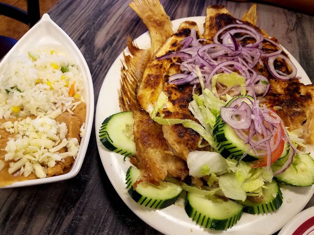 Mariscos Mi Nuevo Nayarit | restaurant | 6740 W McDowell Rd, Phoenix, AZ 85035, USA | 6238499593 OR +1 623-849-9593