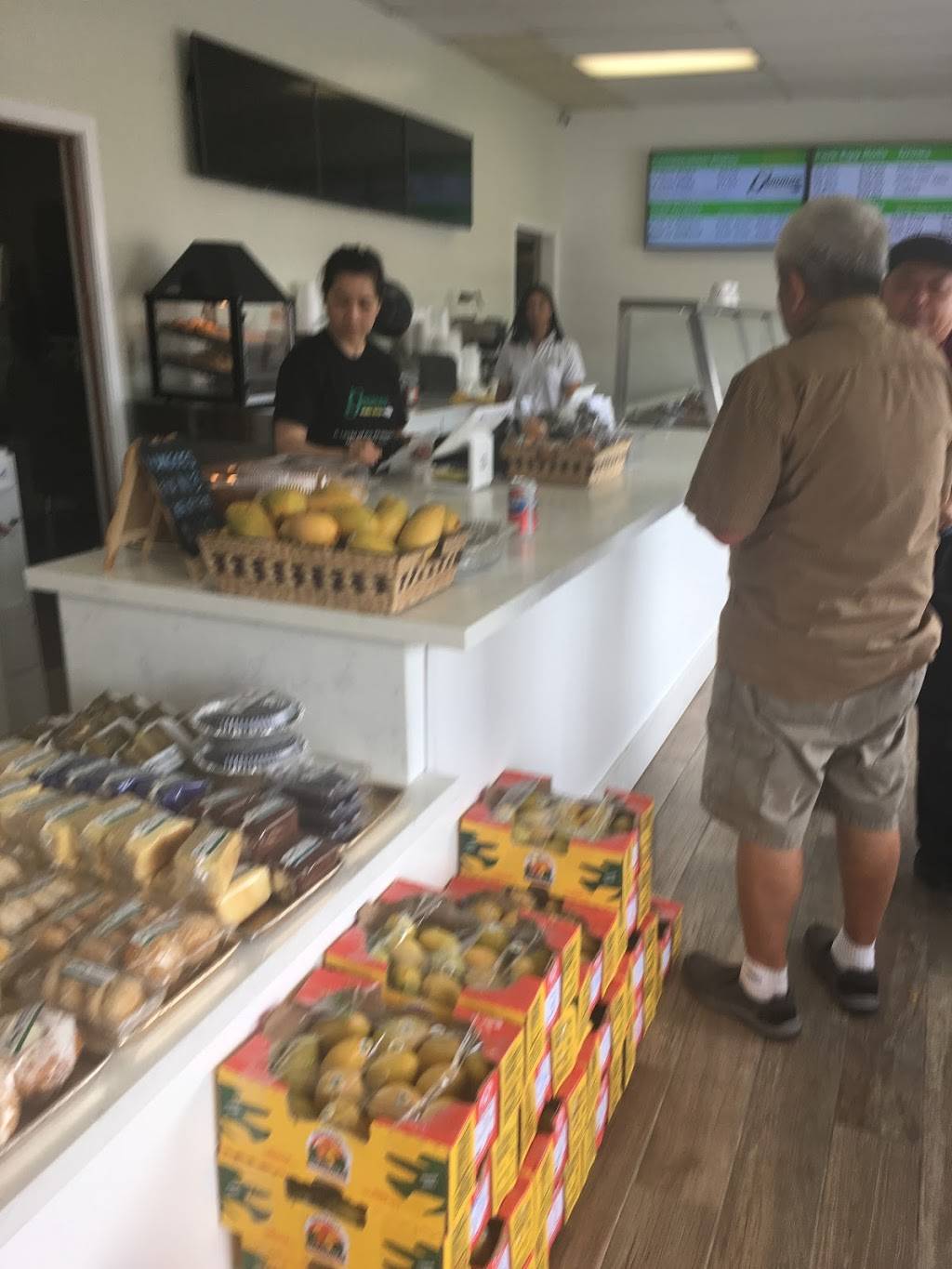 Gemmae Bake Shop | bakery | 1356 W Willow St, Long Beach, CA 90810, USA | 5624929119 OR +1 562-492-9119