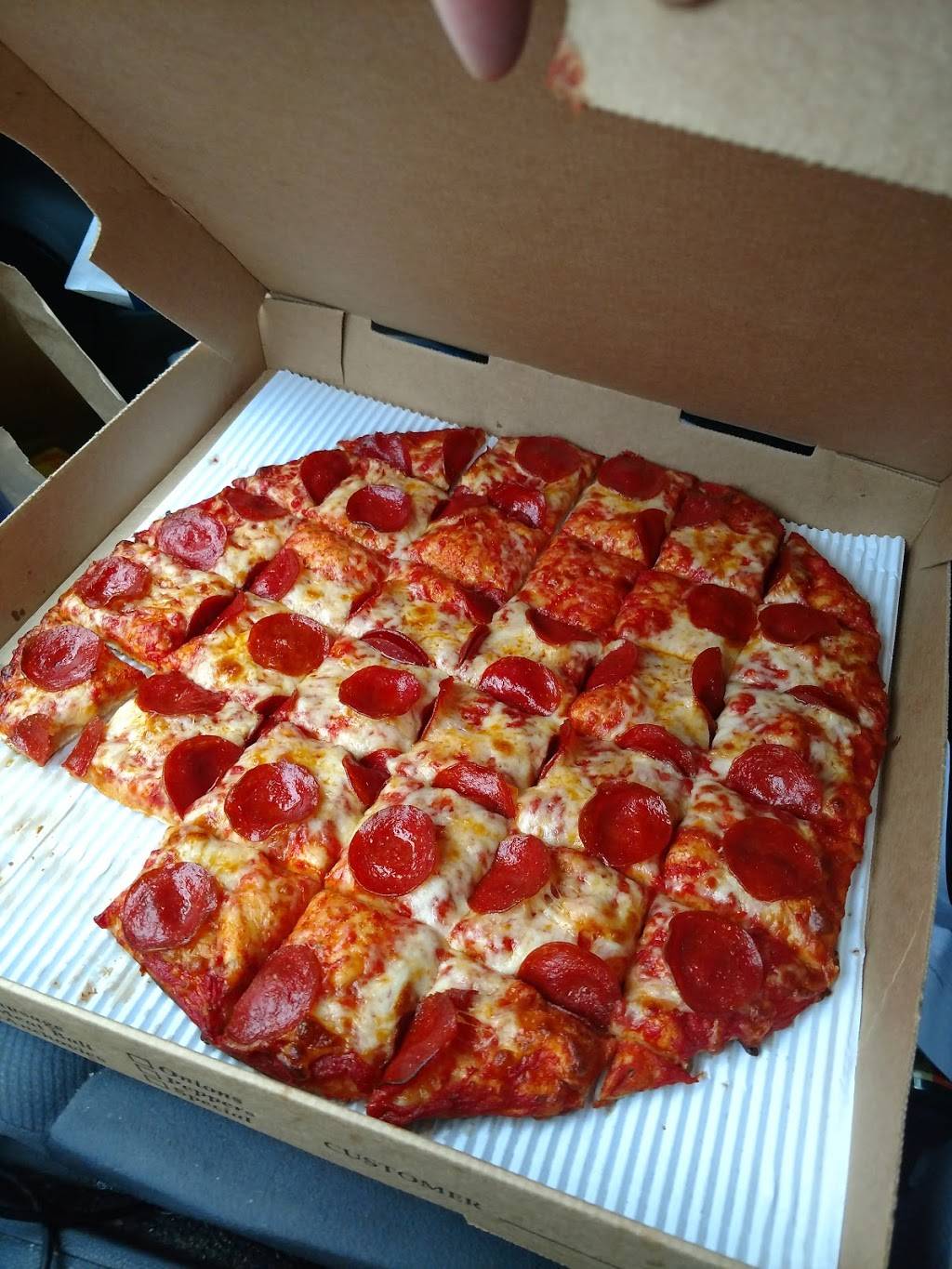 Saucy Jacks | restaurant | 139 Main St, Camden, OH 45311, USA | 9377873024 OR +1 937-787-3024