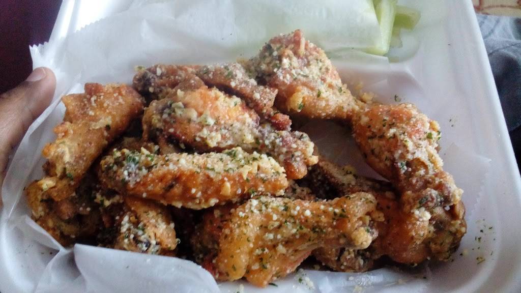 The Buffalo House | restaurant | 8439 Frankford Ave, Philadelphia, PA 19136, USA | 2673887595 OR +1 267-388-7595