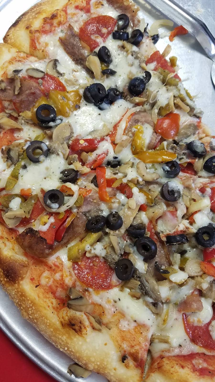 Florios | restaurant | 7701 Broadway St, San Antonio, TX 78209, USA | 2108058646 OR +1 210-805-8646