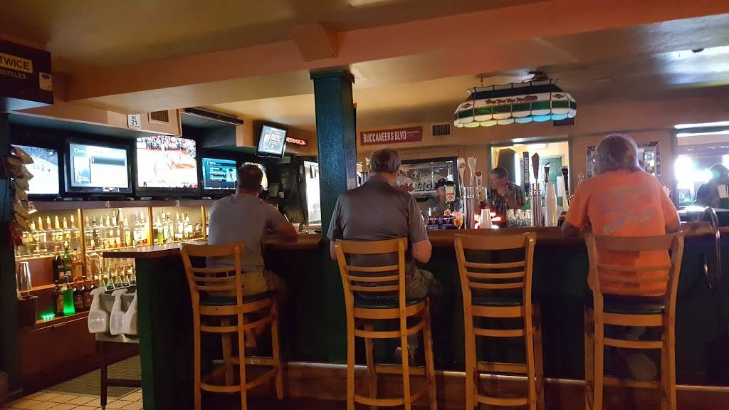 Clancys Sports Bar & Grill | restaurant | 6218 Cortez Rd W, Bradenton, FL 34210, USA | 9417942489 OR +1 941-794-2489