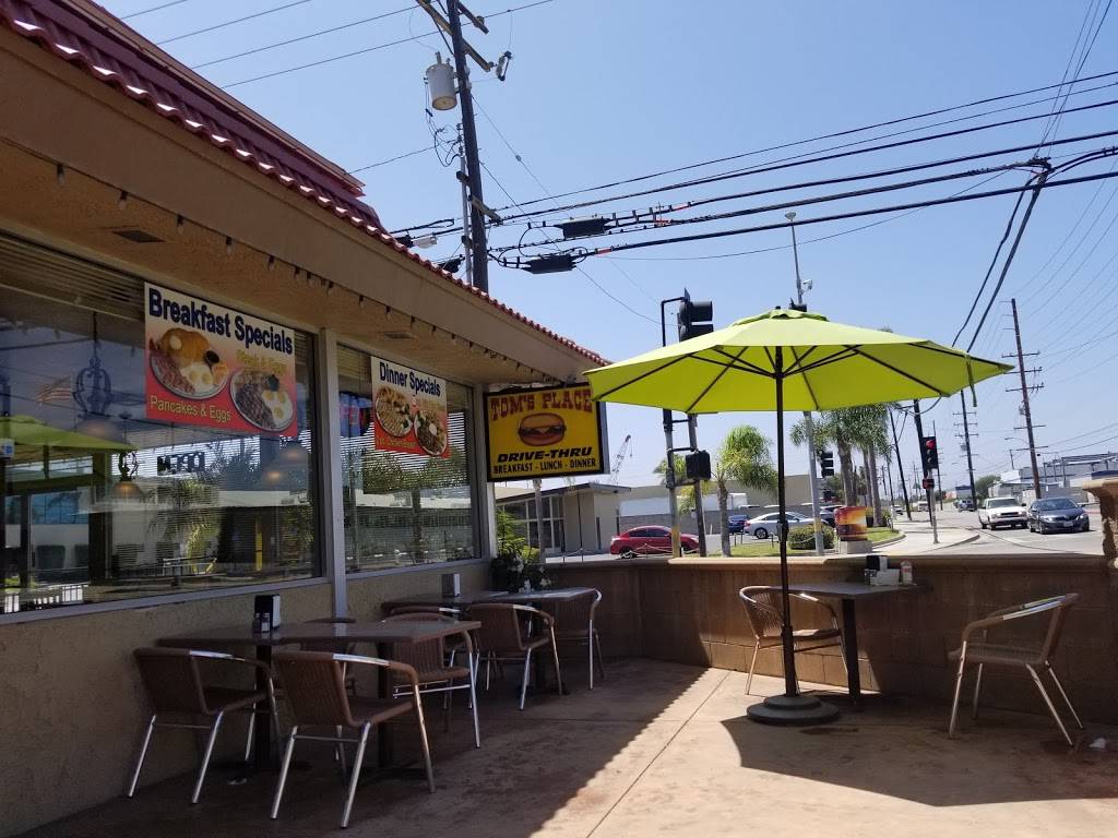 Toms Place Costa Mesa | restaurant | 799 W 17th St, Costa Mesa, CA 92627, USA | 9496469301 OR +1 949-646-9301