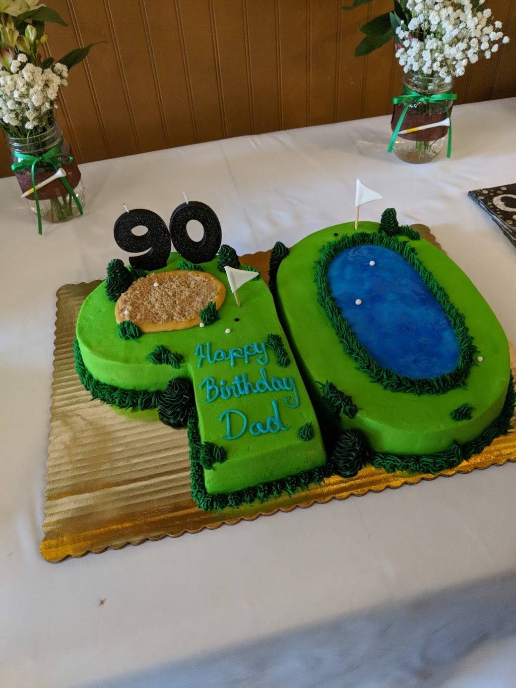 Carols Corner | restaurant | 101 N State St, South Whitley, IN 46787, USA | 2607234064 OR +1 260-723-4064