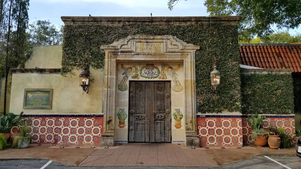 Fonda San Miguel | restaurant | 2330 W N Loop Blvd, Austin, TX 78756, USA | 5124594121 OR +1 512-459-4121