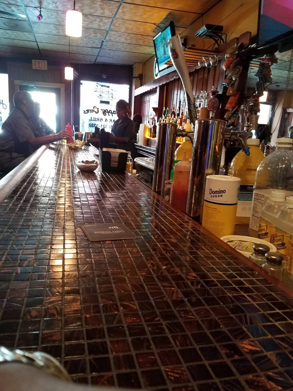 Happy Ours Bar & Grill | restaurant | 1622 Lee Rd, Cleveland, OH 44118, USA | 2163213335 OR +1 216-321-3335