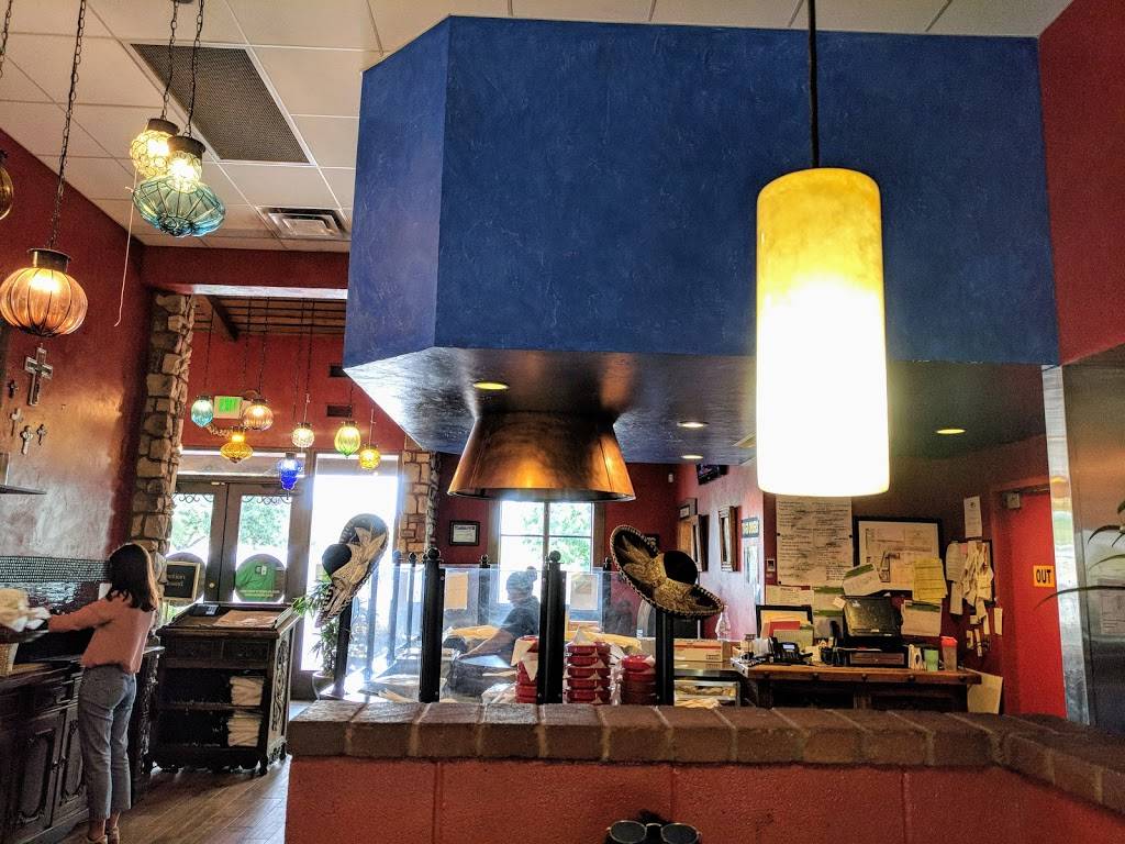 Flores Mexican Restaurant | restaurant | 8300 N FM 620, Austin, TX 78726, USA | 5129969636 OR +1 512-996-9636