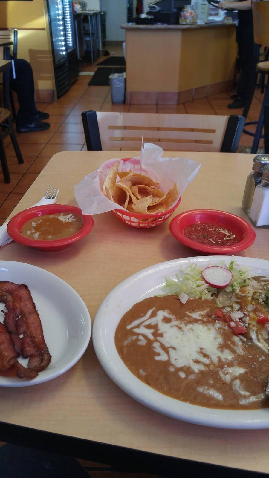 Mi Jaliscos Taqueria | restaurant | 2261 Balfour Rd, Brentwood, CA 94513, USA | 9252405600 OR +1 925-240-5600