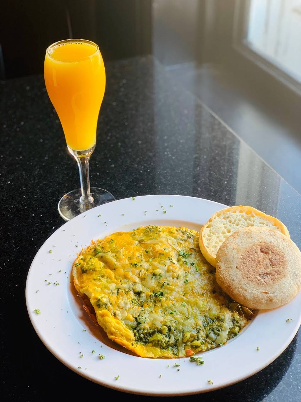 The Blacksmith | restaurant | 101 Washington Square, Washington, IL 61571, USA | 3094445111 OR +1 309-444-5111