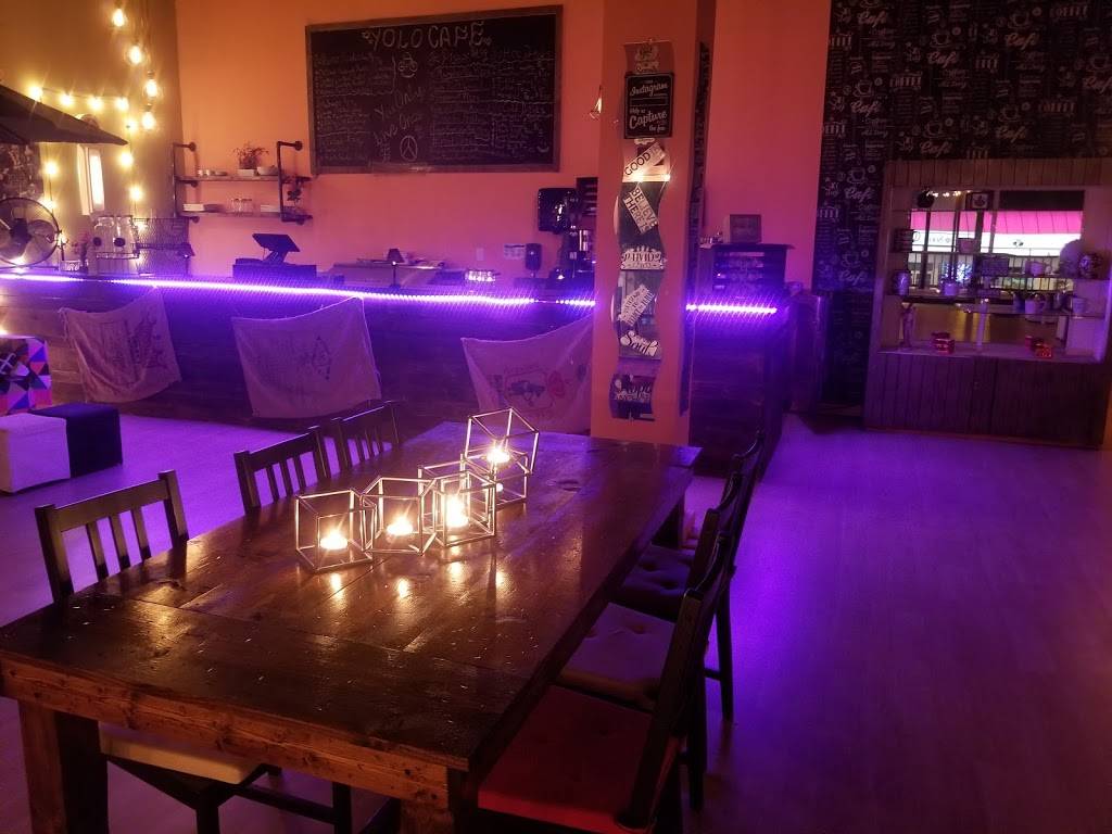 YOLO COFFEE SHOP & HOOKAH LOUNGE | cafe | 400 Broadway, Wisconsin Dells, WI 53965, USA | 6084329400 OR +1 608-432-9400