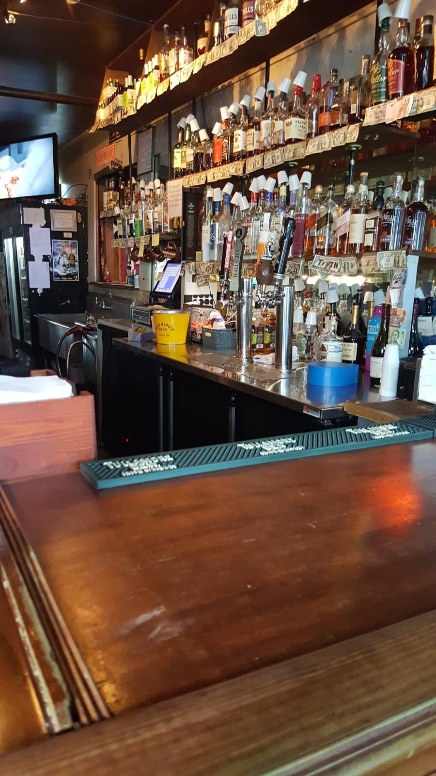 Brackins Blues Club | night club | 112 E Broadway Ave, Maryville, TN 37804, USA | 8659839800 OR +1 865-983-9800