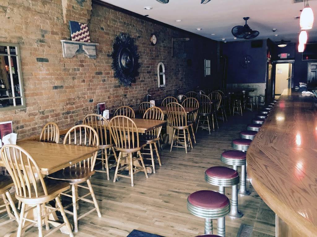 Factory Street Pub & Grill | restaurant | 205 N Tuscarawas Ave, Dover, OH 44622, USA | 3303649764 OR +1 330-364-9764