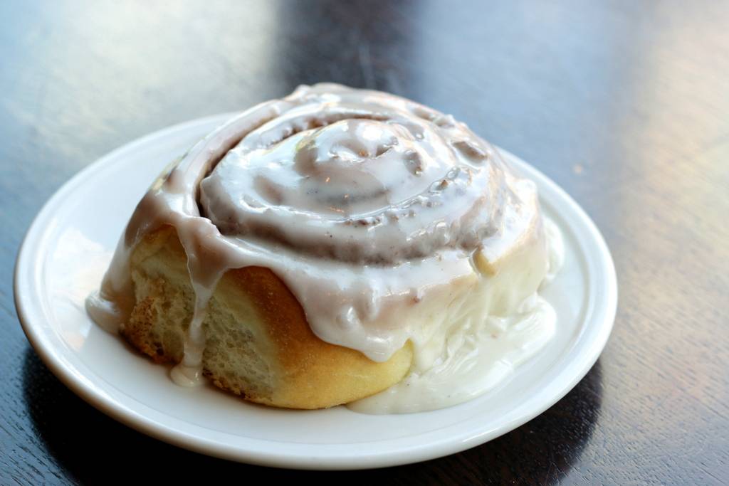 Pullman Bar & Diner | restaurant | 17 S Dubuque St, Iowa City, IA 52240, USA | 3193381808 OR +1 319-338-1808