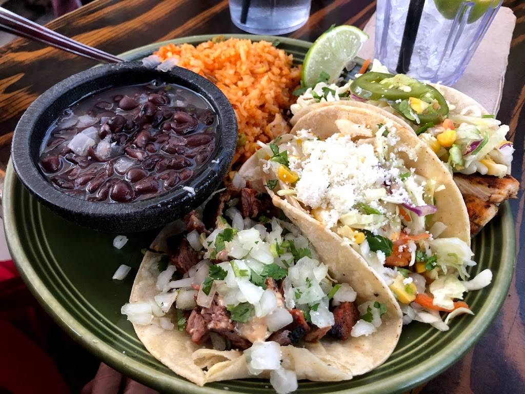 Dos Gringos Mesa | restaurant | 1958 S Greenfield Rd, Mesa, AZ 85206, USA | 4806335525 OR +1 480-633-5525