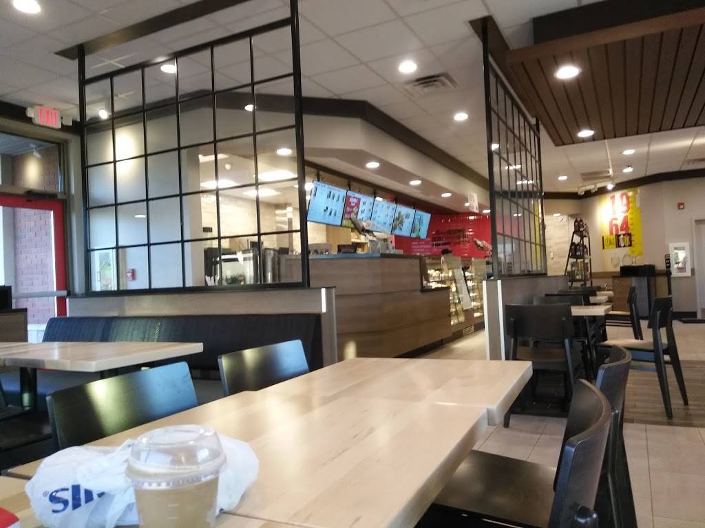 Tim Hortons | restaurant | 2085 Delaware Ave, Buffalo, NY 14216, USA | 7162599328 OR +1 716-259-9328