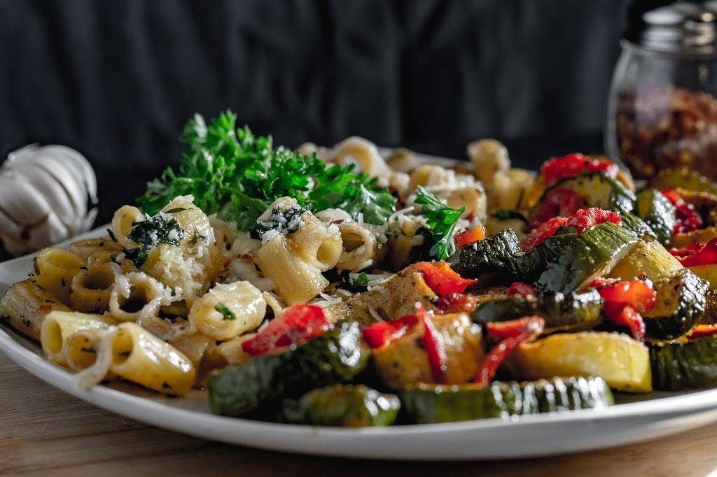 The Black Italian | restaurant | 2009 Highland Ave, Louisville, KY 40204, USA | 5026908914 OR +1 502-690-8914