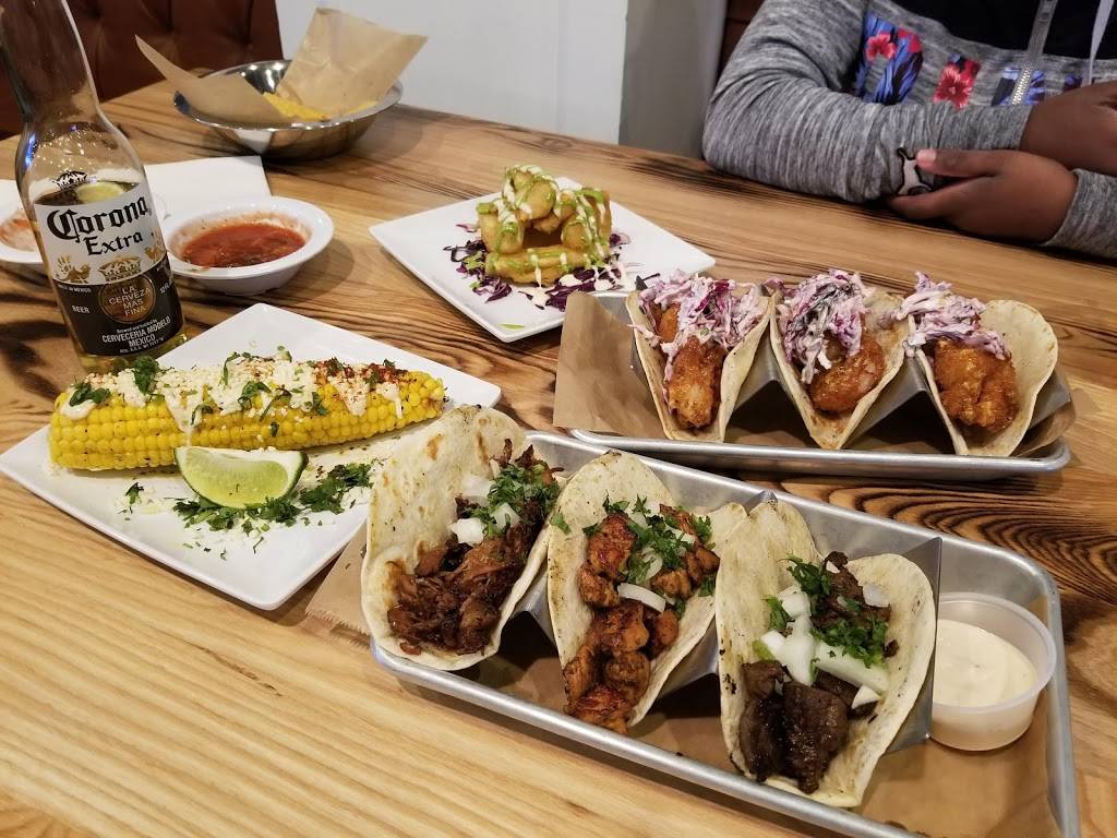 Tequila Mama Taqueria | restaurant | 340 Town Center Ave, Suwanee, GA 30024, USA | 6784563131 OR +1 678-456-3131