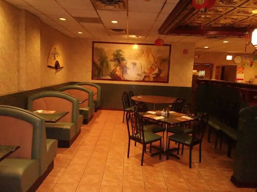 Lom-Ling Restaurant | restaurant | 2231, 108 W St Charles Rd, Lombard, IL 60148, USA | 6306272888 OR +1 630-627-2888