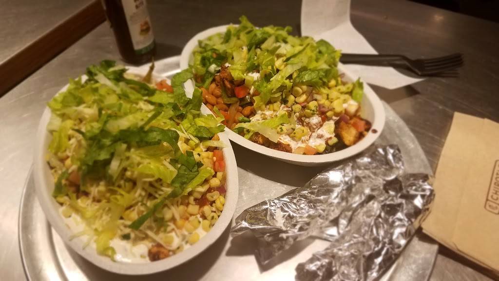Chipotle Mexican Grill | restaurant | 785 Rio Rancho Rd Ste 300, Pomona, CA 91766, USA | 9092365136 OR +1 909-236-5136