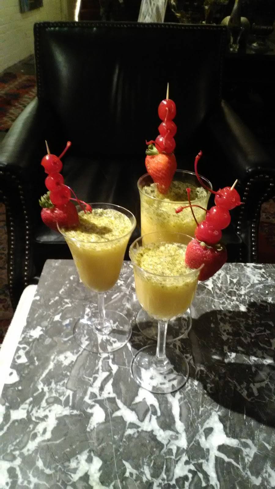 Armandos Gallery House | restaurant | 1350 Butte St, Redding, CA 96001, USA | 5307681241 OR +1 530-768-1241