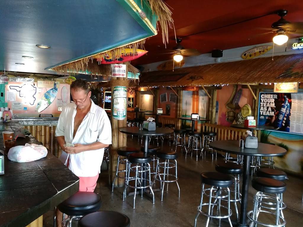 Tiki Hut Pub & Grill | restaurant | 1010 Main St, Daytona Beach, FL 32118, USA | 3868727816 OR +1 386-872-7816