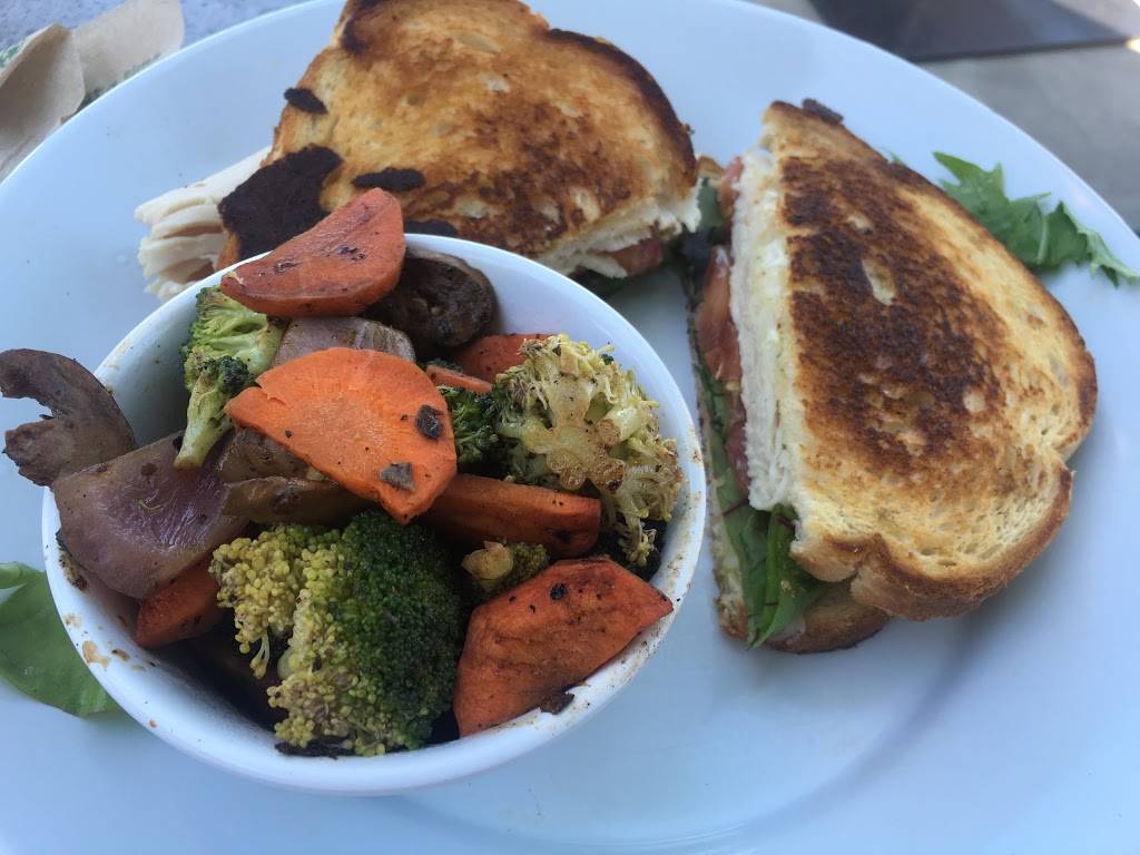 Zoës Kitchen | restaurant | 205 S Stratford Rd Suite 88-0665, Winston-Salem, NC 27103, USA | 3367480587 OR +1 336-748-0587