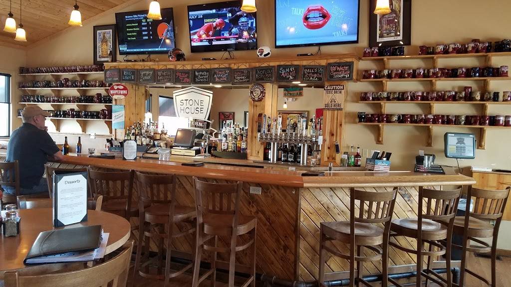 Stone House Tavern | restaurant | 258 S Main St, Waynesville, OH 45068, USA | 5138554203 OR +1 513-855-4203