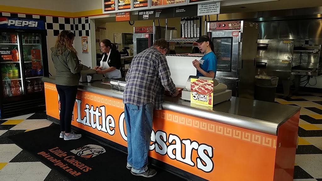Little Caesars Pizza | meal takeaway | 17038 SE McLoughlin Blvd, Milwaukie, OR 97267, USA | 5033539100 OR +1 503-353-9100
