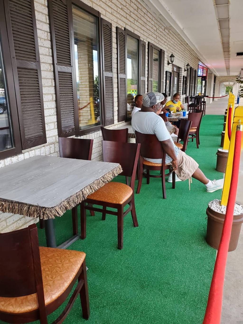 JB Atlantic Restaurant & Grill | restaurant | JB Atlantic Restaurant & Grill, 9624 Fort Meade Rd, Laurel, MD 20707, USA | 2407908189 OR +1 240-790-8189