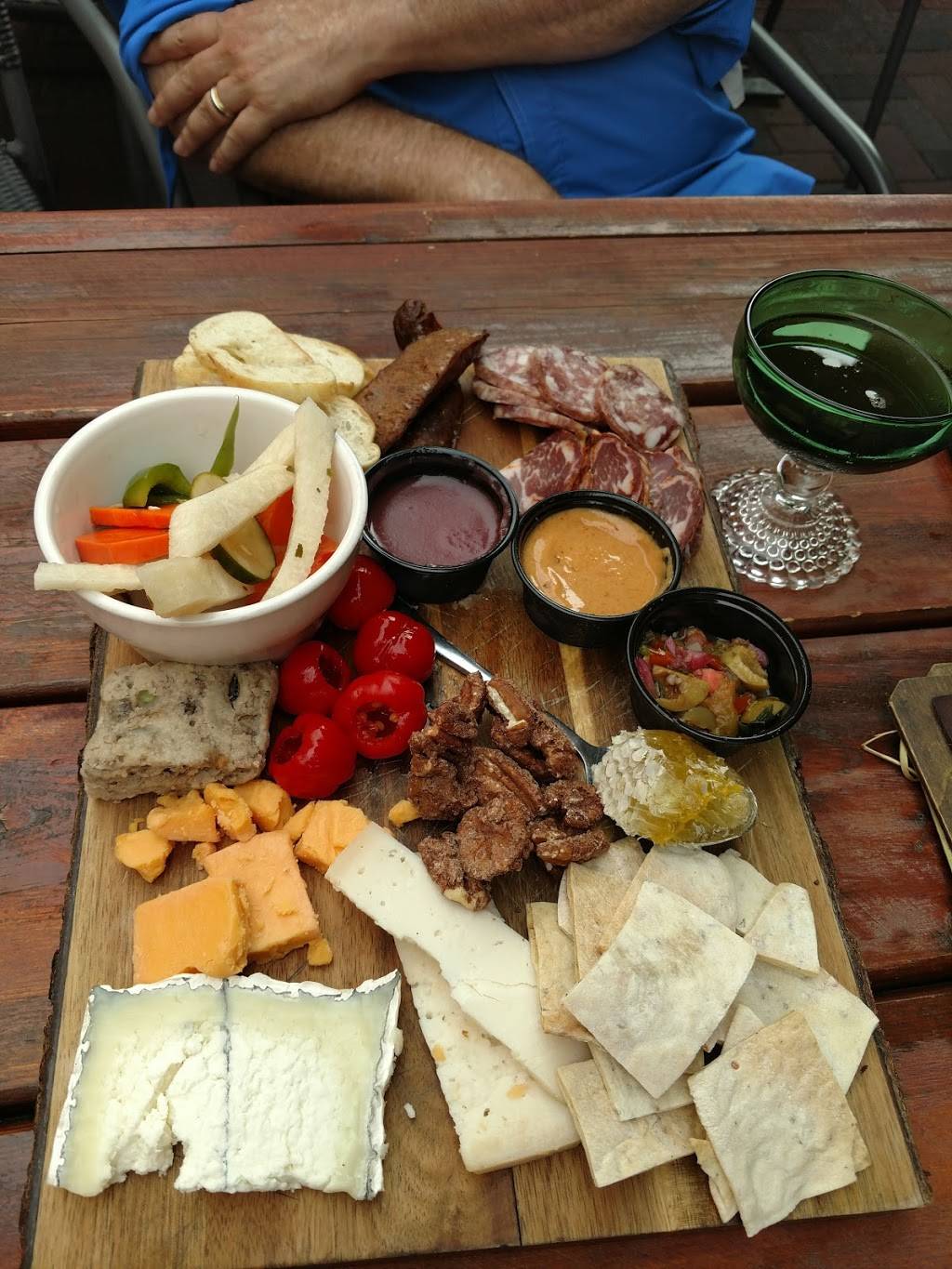 Volstead House -- Whiskey Bar and Speakeasy Eagan | restaurant | Enter through the Red Door inside Burgers and Bottles, 1278 Lone Oak Rd, Eagan, MN 55121, USA | 6513407175 OR +1 651-340-7175