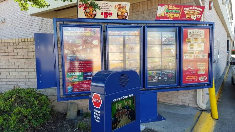 Braums Ice Cream & Burger Restaurant | restaurant | 2005 W Parker Rd, Plano, TX 75023, USA | 9725963358 OR +1 972-596-3358