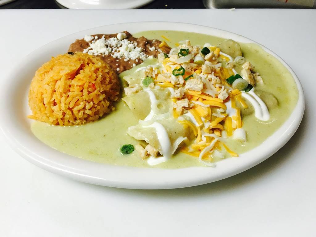 Delicias San Pedro | restaurant | 11962 E Carson St, Hawaiian Gardens, CA 90716, USA | 5623165242 OR +1 562-316-5242
