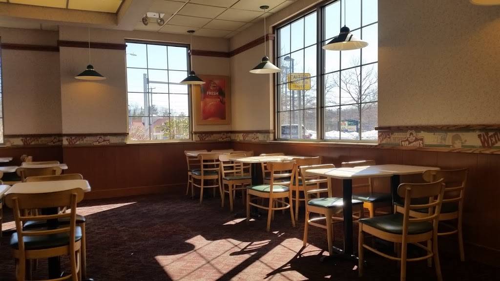 Wendys | restaurant | 205 US-1, Scarborough, ME 04074, USA | 2078832915 OR +1 207-883-2915