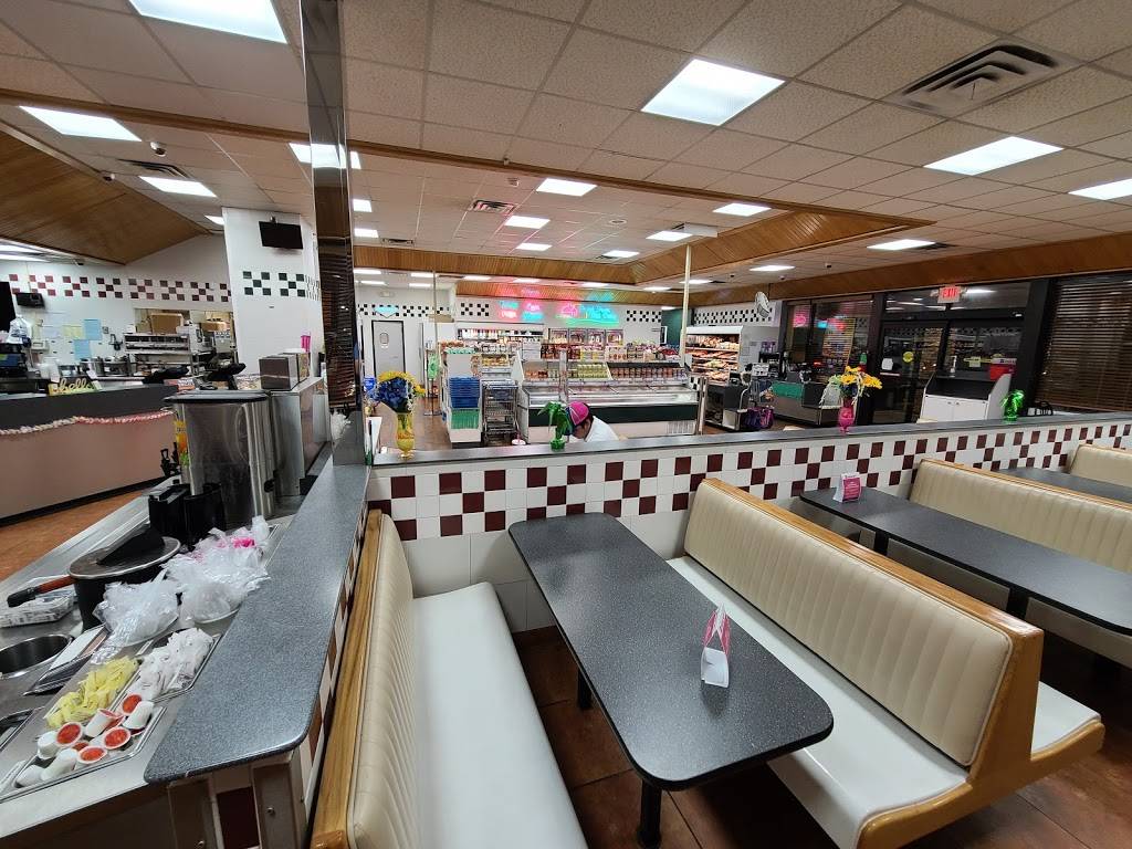 Braums Ice Cream & Burger Restaurant | restaurant | 656 S Ohio St, Salina, KS 67401, USA | 7858235229 OR +1 785-823-5229